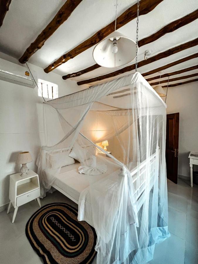 Met Beach Resort Malindi Kültér fotó